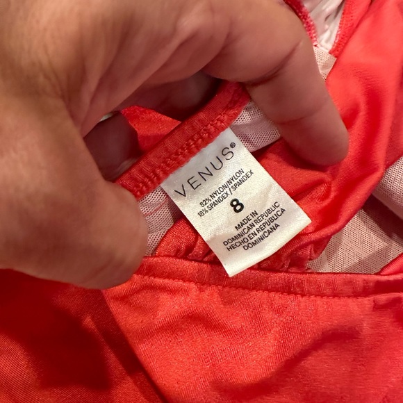 💜 5 for $25 or 3 for $18 Venus coral tankini top - Picture 4 of 5
